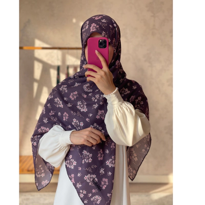 روسری نخی بنفش گل ریز یاس