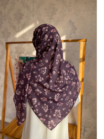 روسری نخی بنفش گل ریز یاس