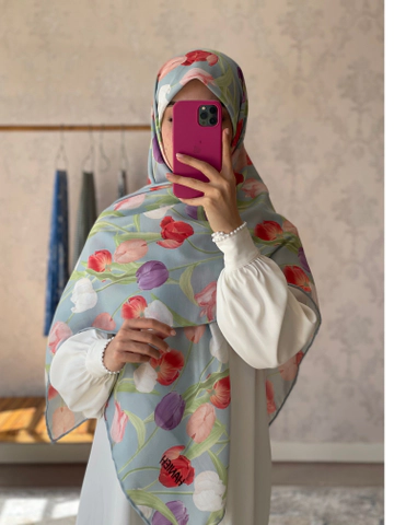 روسری نخی گل لاله آبی پاستیلی