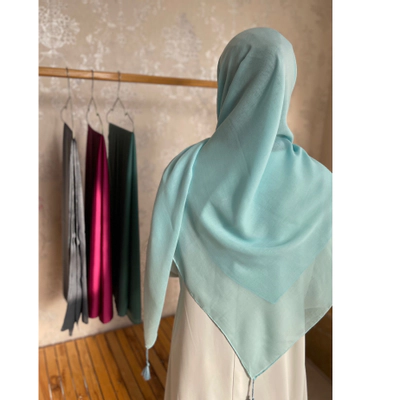 روسری سوپرنخ ساده آبی فیروزه