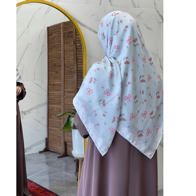 روسری نخی پاپیون گل آبی پاستیلی