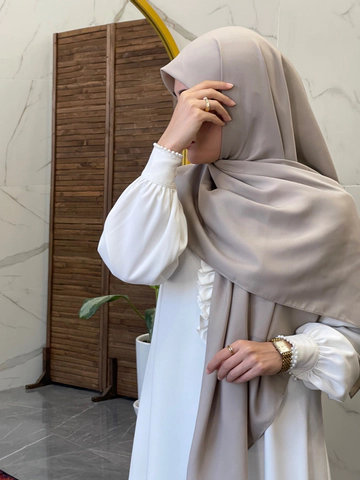 روسری کرپ حریر طوسی بژ