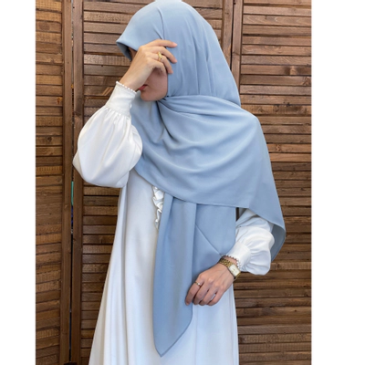 روسری کرپ حریر آبی با تناژ طوسی
