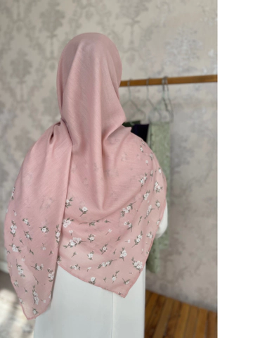روسری نخی حاشیه گل ریز سفید صورتی ملیح