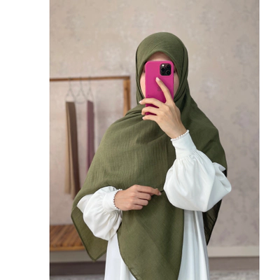 روسری نخی تک رنگ سبز زیتونی