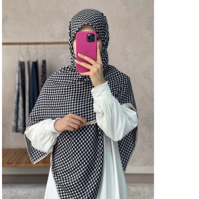 روسری پیچازی ایراددار زمینه سرمه ای تیره