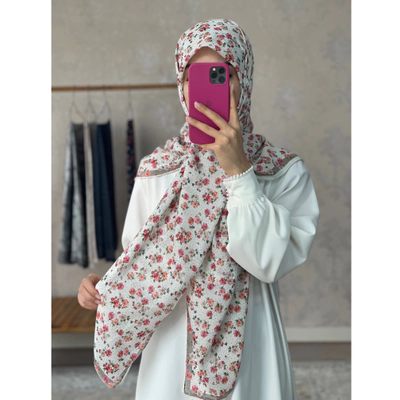 روسری نخ گارزا گل ریز