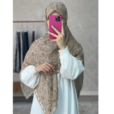 روسری نخ گارزا گل ریز کرم