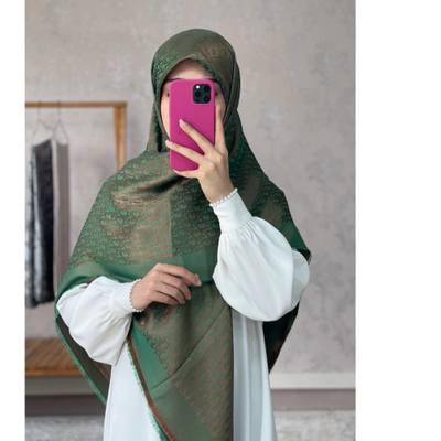 روسری نخ ابریشم ژاکارد لمه سبز آجری