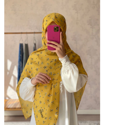 روسری زرد گل ریز نیلی