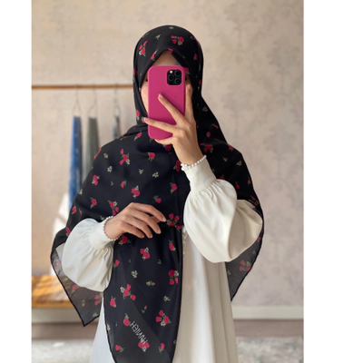 روسری مشکی گل رز قرمز سرخابی