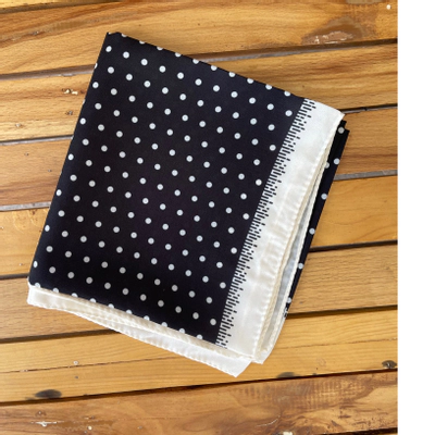 روسری کرپ نخ مشکی قواره75