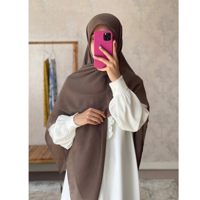 روسری نخی کولردار نسکافه ای تیره