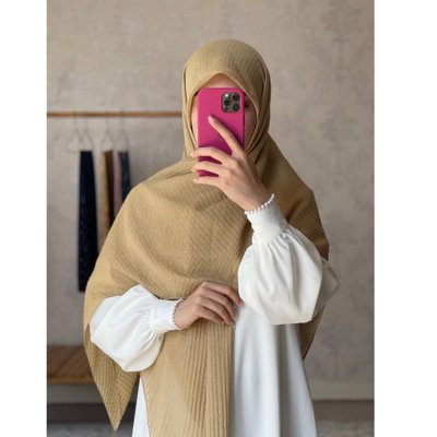 روسری نخی پلیسه کرم دو