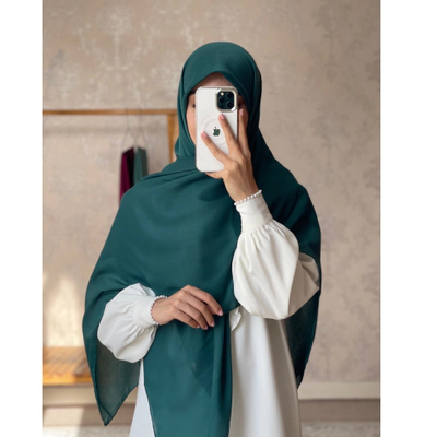 شگفت انگیز حانیه زمردی قواره 120