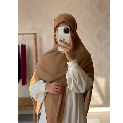 روسری نخ دنیز کرم تیره