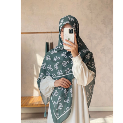 روسری نخی پاپیون سبز دو