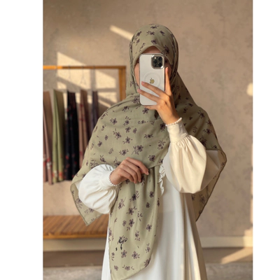 روسری بهار سبز گل نسکافه ای