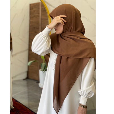 روسری نخ کریشه قهوه ای
