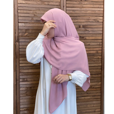 روسری کرپ حریر صورتی چرک