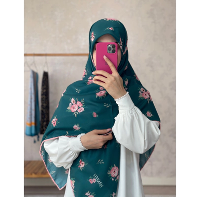 روسری سبز زمردی گل محمدی