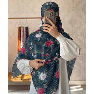 روسری سبز چارخونه و‌گل