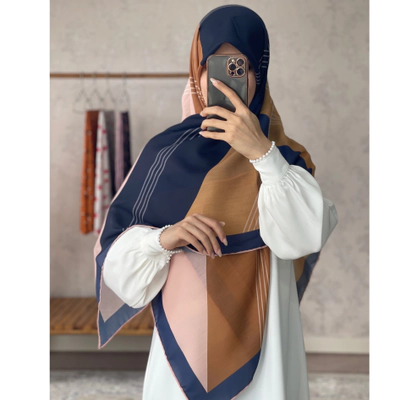 روسری طرح اسپرت سرمه ای کالباسی