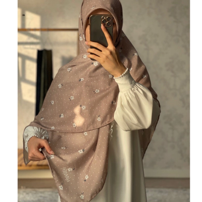روسری نسکافه ای گلریز خالدار