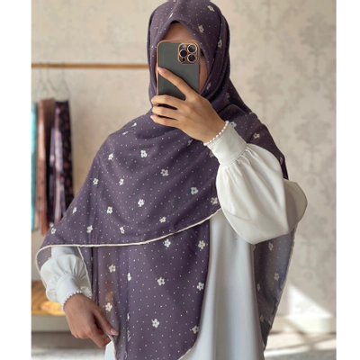 روسری بنفش بادمجونی گل ریز خالدار