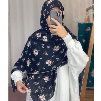 روسری مشکی گل رز