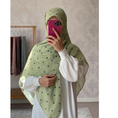 روسری قلبی سبز روشن
